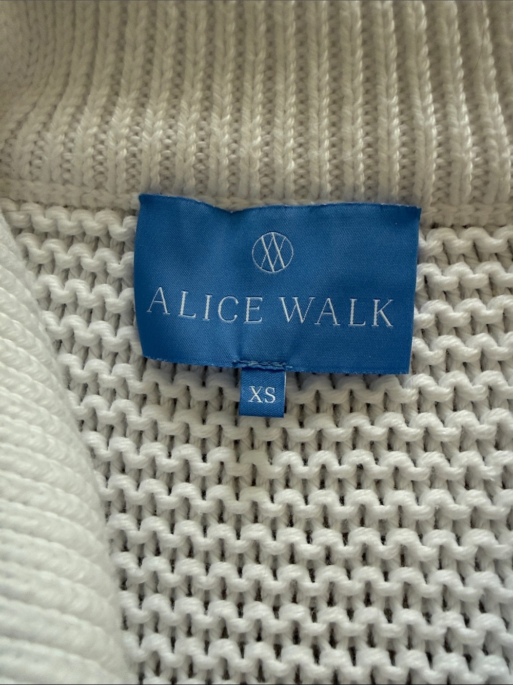 Women's Cream Button-Front Shawl Collar Knit Pullover - Picture 2 of 4